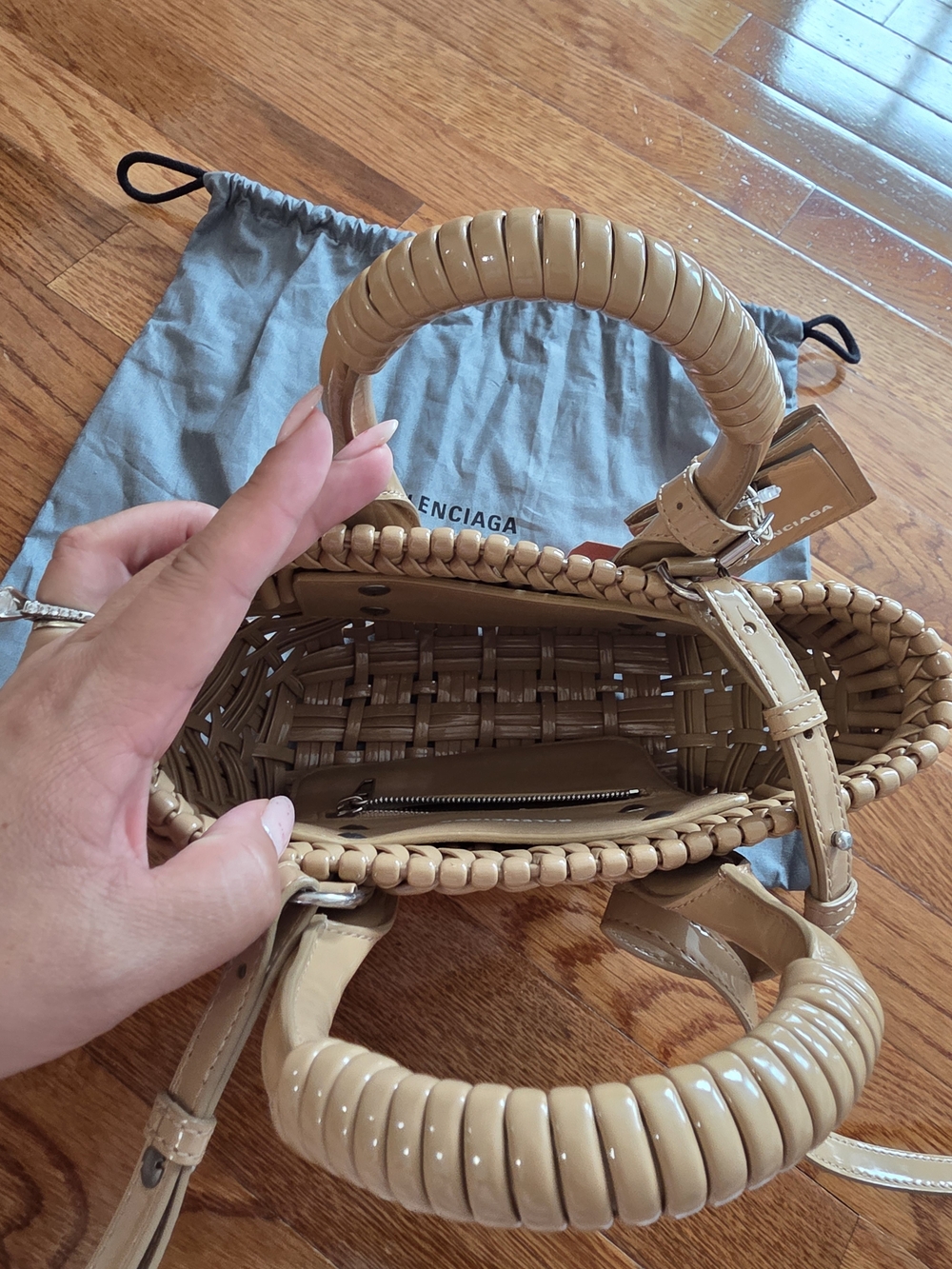 Balenciaga Beige Woven Mini Tote with Leather Trim - Picture 3 of 11